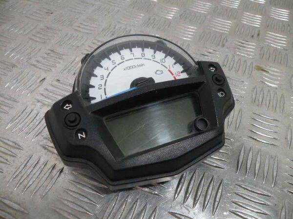 DSCN7548 Compteur (36 160 kms) KAWASAKI ER6 N 650 4T -2015-