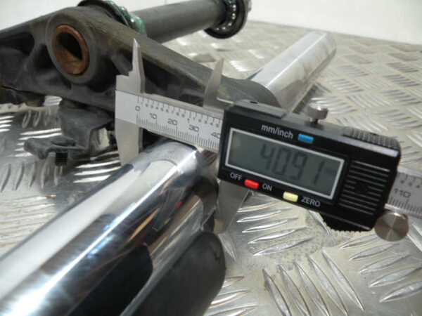 Fourche YAMAHA XJ6 600 4T -2013-