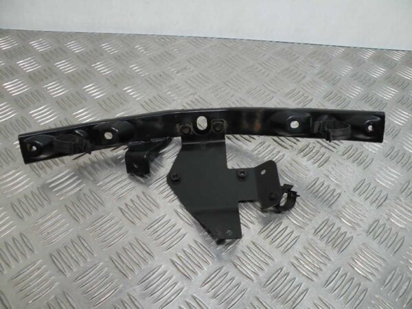 Support radiateur PIAGGIO BEVERLY SPORT TOURING 350 4T -2012-