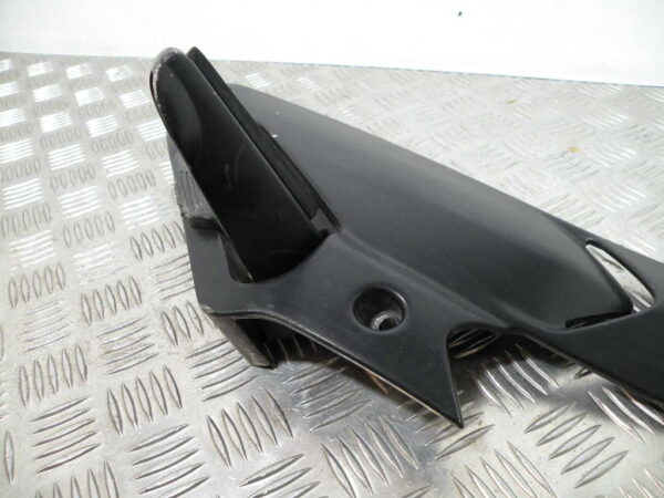 Platine repose pied droit GILERA NEXUS 125 4T -2011-