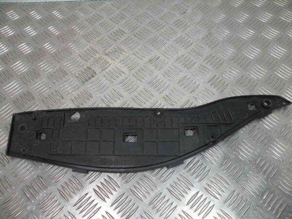 Marche pied gauche GILERA NEXUS 125 4T -2007-