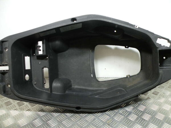 Coffre sous selle GILERA NEXUS 125 4T -2007-
