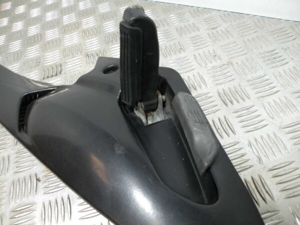 Platine repose pied droit GILERA NEXUS 125 4T -2007-