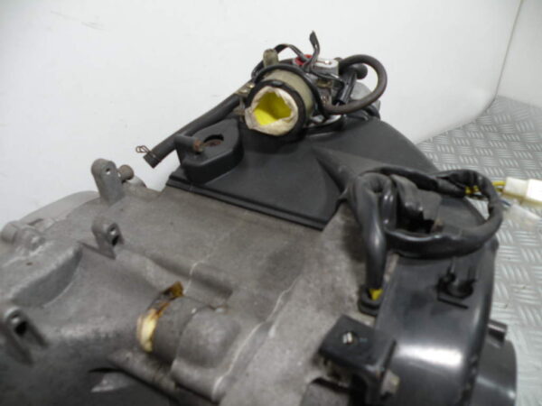 Moteur PEUGEOT TWEET 125 4T -2014-