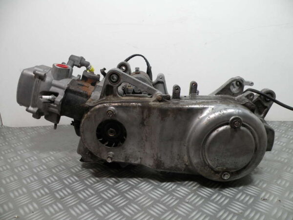 Moteur KYMCO GRAND DINK 250 4T -2003-