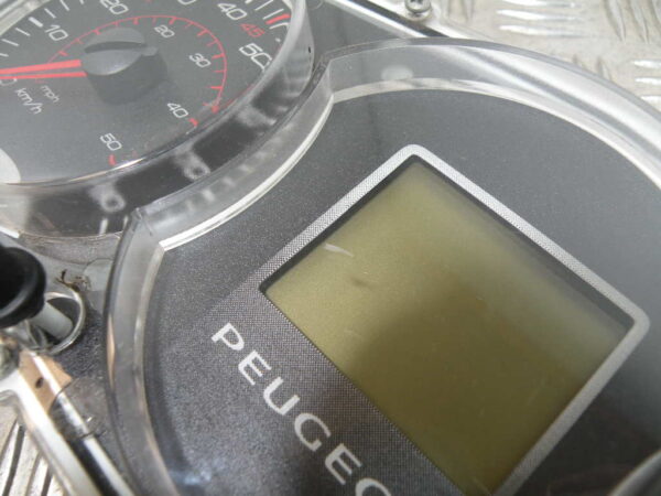 Compteur (23 100 km) PEUGEOT CITYSTAR 50 2T -2020-