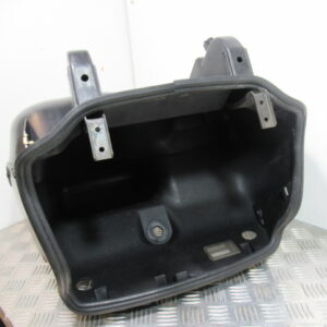 Coffre a casque PIAGGIO 125 HEXAGON – 1994 –