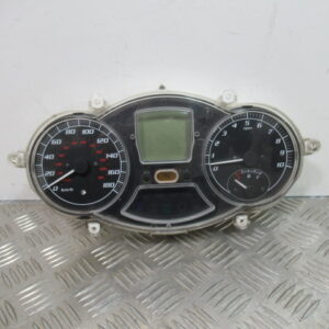 Compteur PIAGGIO 400 MP3 – 2010 –