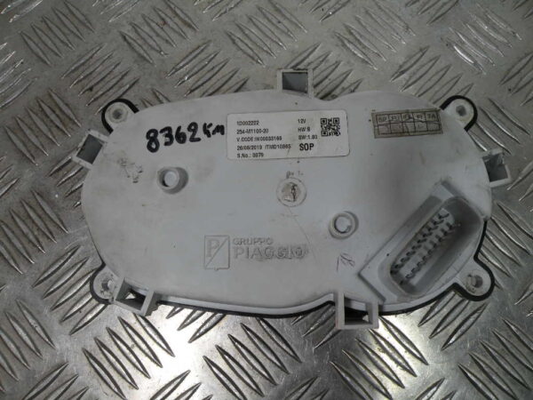 Compteur (8 362km) PIAGGIO TYPHOON 50 2T -2020-