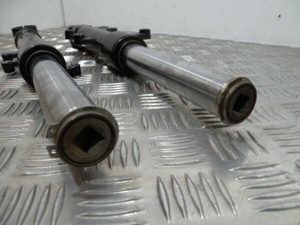 Tube de fourche PIAGGIO TYPHOON 50 4T -2010-