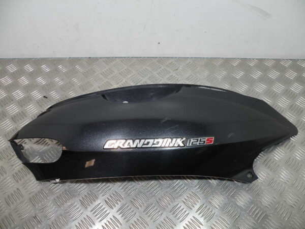 Carénage arrière droit KYMCO GRAND DINK 125 4T -2007-