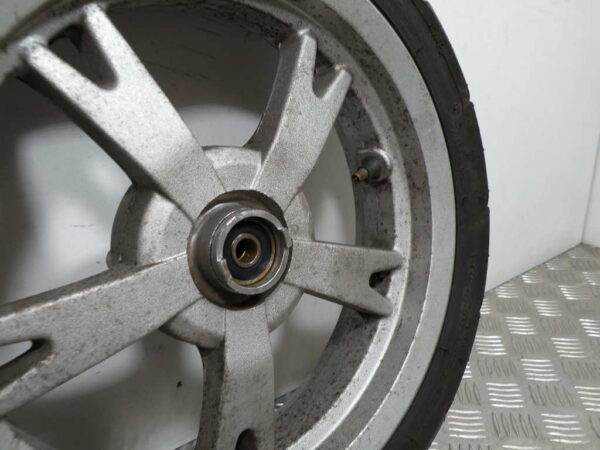 Roue avant PEUGEOT KISBEE 50 2T -2016-