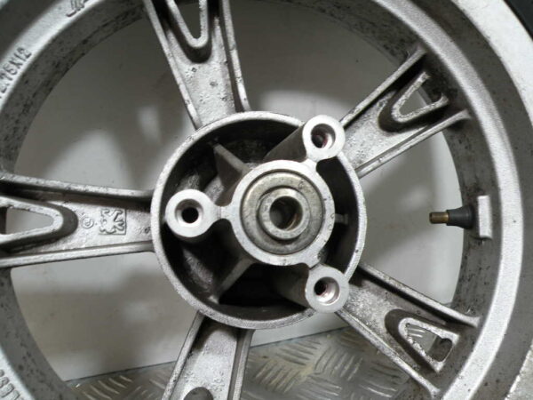 Roue avant PEUGEOT KISBEE 50 2T -2016-
