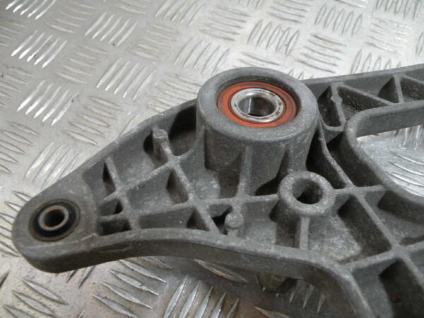 Bras oscillant PEUGEOT GEOPOLIS 125 4T -2007-