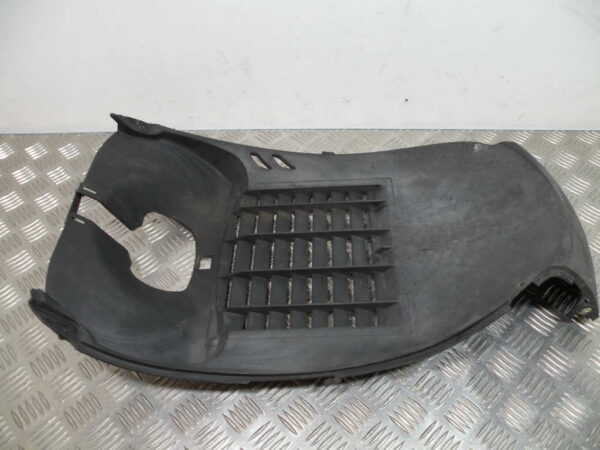 Passage de roue PEUGEOT GEOPOLIS 125 4T -2007-