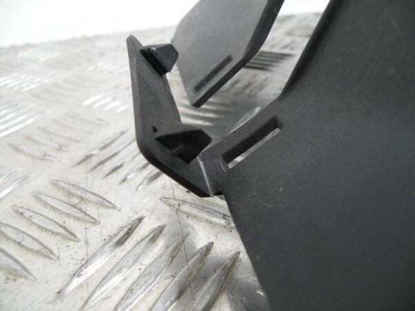 Passage de roue PEUGEOT GEOPOLIS 125 4T -2007-