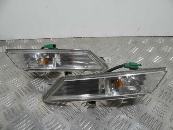 Clignotants arrière PEUGEOT GEOPOLIS 125 4T -2007-