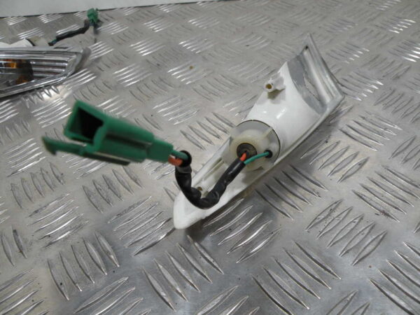Clignotants avant PEUGEOT GEOPOLIS 125 4T -2007-