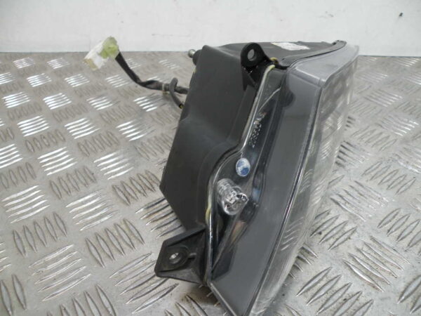 Optique phare avant gauche GILERA NEXUS 125 4T -2018-