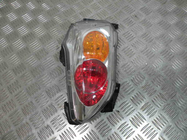 Feu arrière droit HONDA FORZA 250 4T -2009-