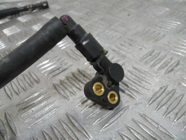 Durite d’essence HONDA FORZA 250 4T -2009-