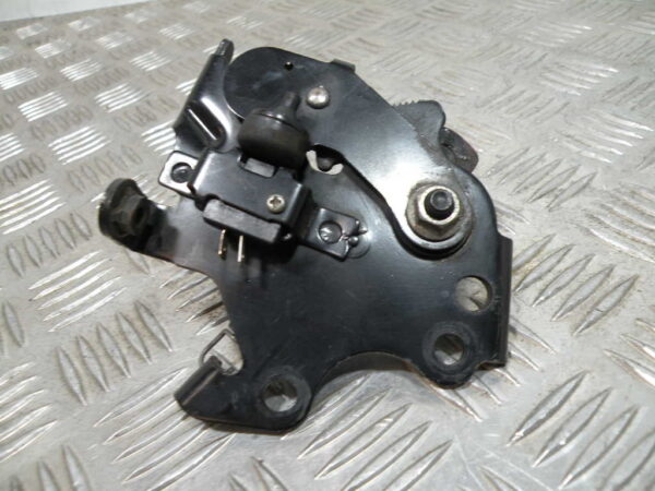 Serrure de coffre avant HONDA FORZA 250 4T -2009-