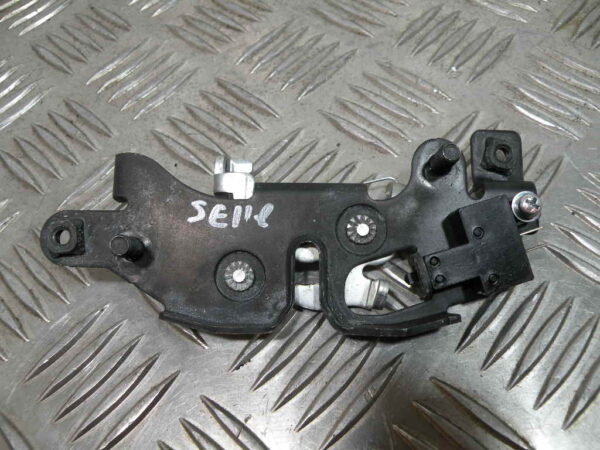 Serrure de selle HONDA FORZA 250 4T -2009-