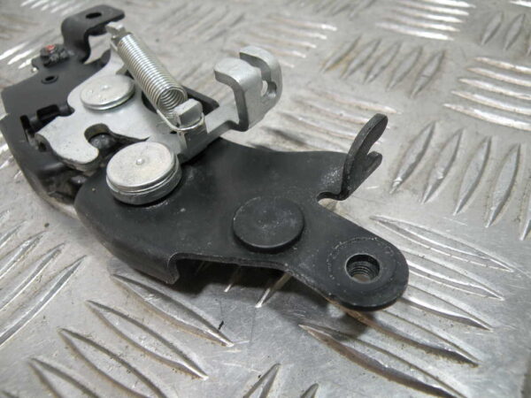 Serrure de selle HONDA FORZA 250 4T -2009-