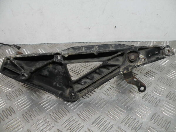 Platine repose pied BMW K100 LT 4T -1989-
