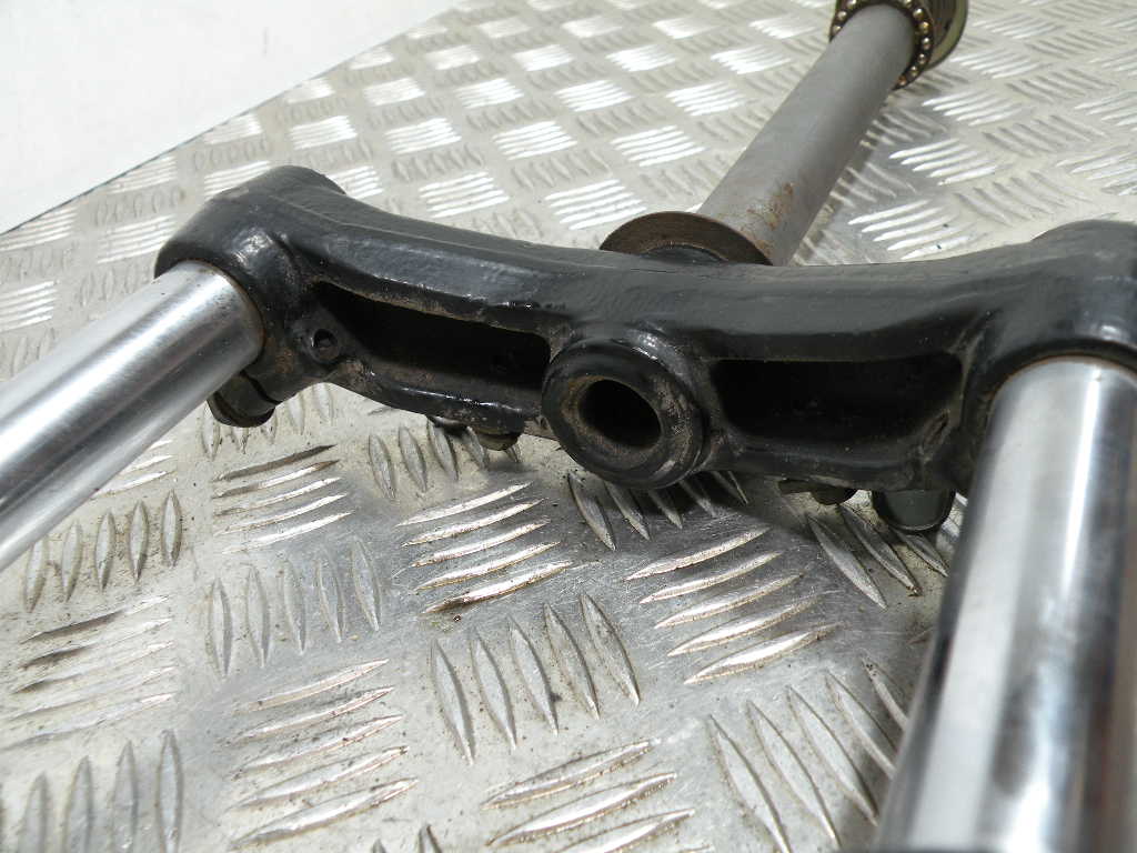 Fourche PEUGEOT KISBEE 50 2T -2019-