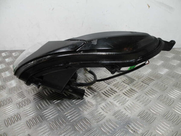 Optique phare avant PEUGEOT KISBEE 50 4T -2018-