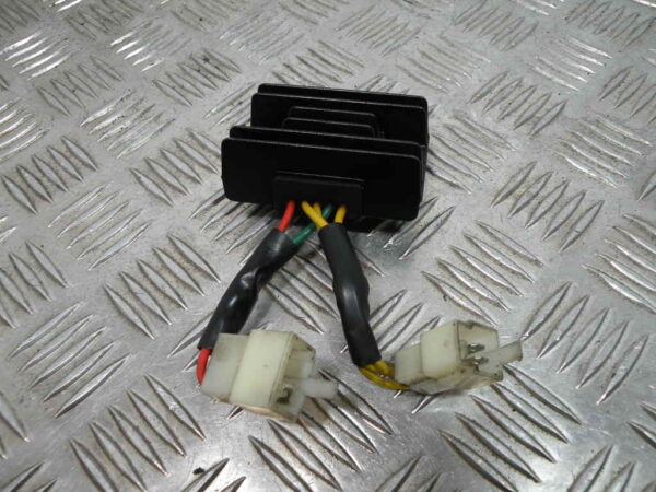 Régulateur de tension PEUGEOT KISBEE 50 2T -2020-