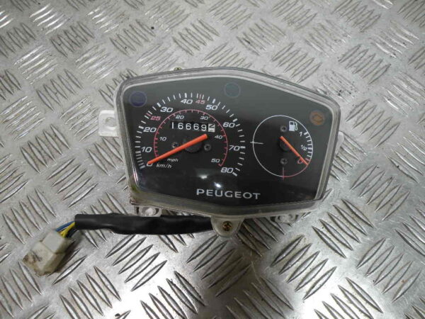 Compteur (16 669 km) PEUGEOT KISBEE 50 4T -2022-