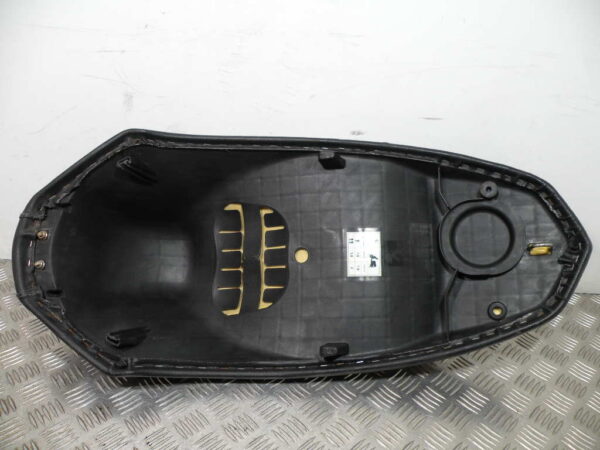 Selle PEUGEOT KISBEE 50 4T -2021-