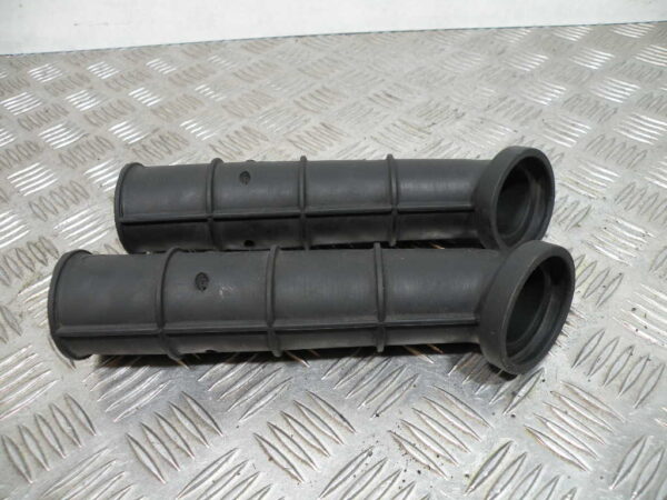 Conduits d’air TRIUMPH TROPHY 3 900 4T -1993-
