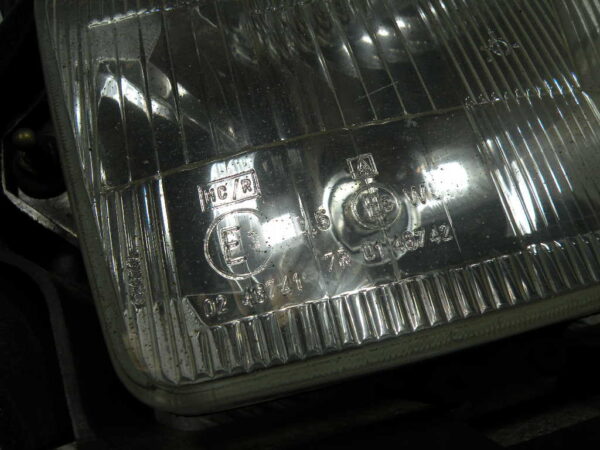 Optique phare avant TRIUMPH TROPHY 3 900 4T -1993-
