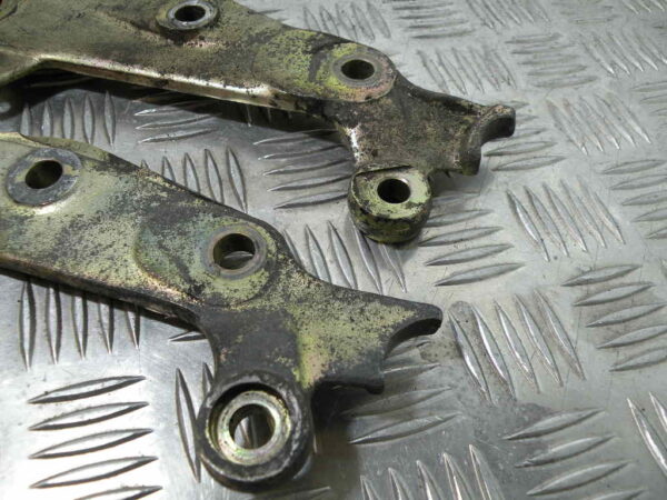 Support moteur TRIUMPH TROPHY 3 900 4T -1993-