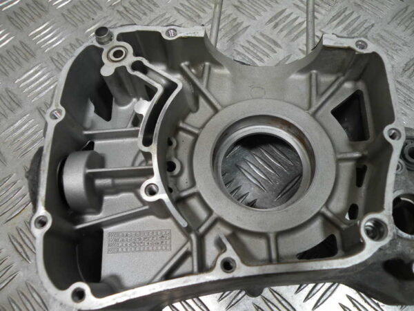 Carter moteur droit YAMAHA XMAX 125 4t -2009-