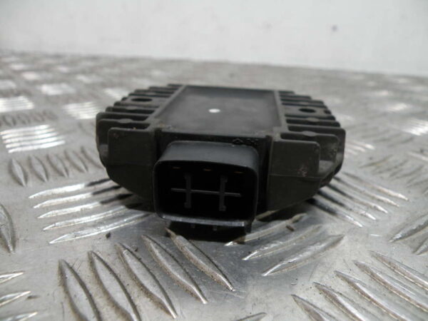 Régulateur de tension YAMAHA XMAX 125 4t -2009-