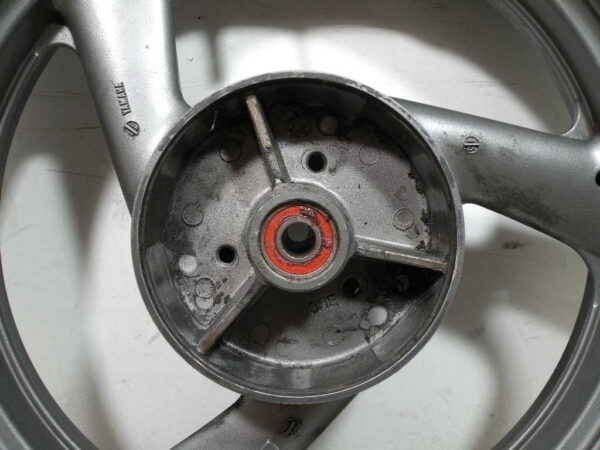 Roue arrière YAMAHA DIVERSION 600 4t -1995