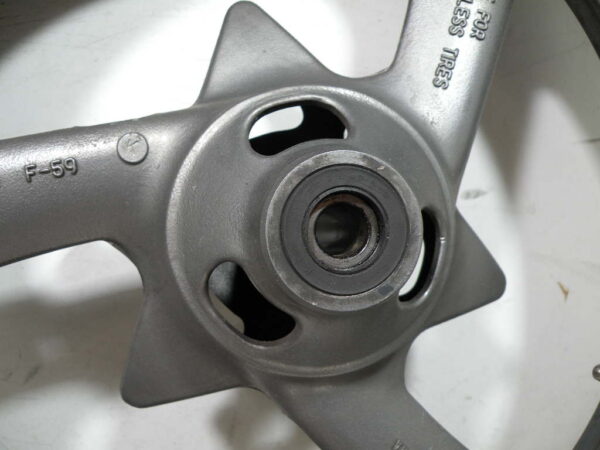 Roue avant YAMAHA DIVERSION 600 4t -1995