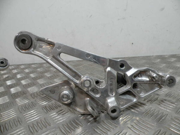 Platine repose pied YAMAHA DIVERSION 600 4t -1995