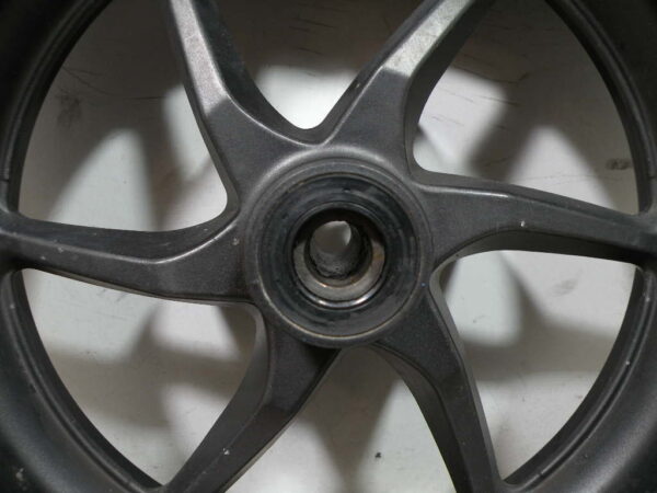 Roue avant  HONDA FORZA 250 4t -2008-