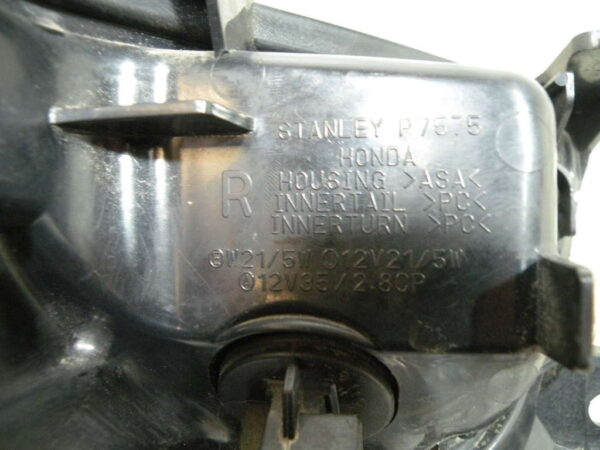 Feu et clignotant arrière droit HONDA FORZA 250 4t -2008-
