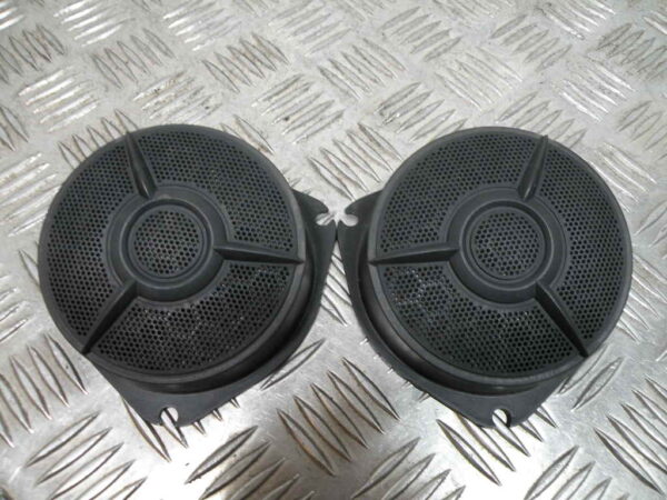 Grille d’enceinte  HONDA FORZA 250 4t -2008-