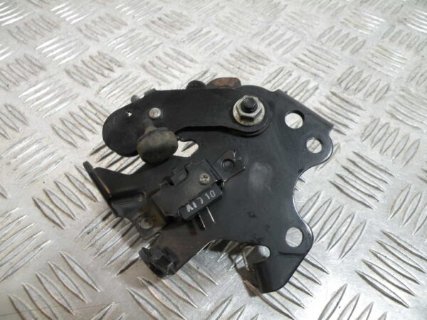 Serrure de coffre avant HONDA FORZA 250 4t -2008-