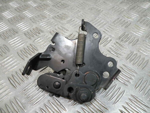 Serrure de coffre avant HONDA FORZA 250 4t -2008-