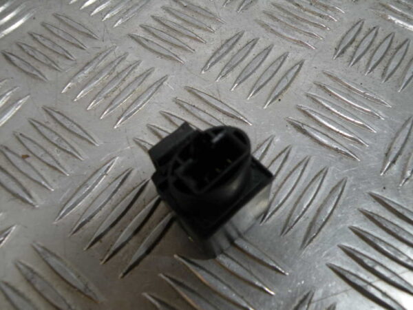 Relais electrique HONDA FORZA 250 4t -2008-