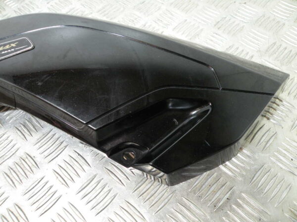 Carénage latéral gauche YAMAHA XMAX 125 4t -2015-