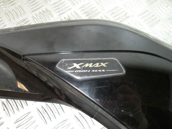 Carénage latéral gauche YAMAHA XMAX 125 4t -2015-